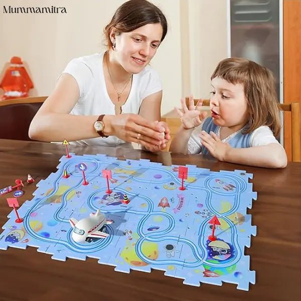 MotoRail Builder - Build and Customise with Interactive + Motorised Train Set - Image 4