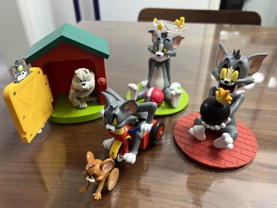 Tom and Jerry Collectible Toy Figures - Image 2